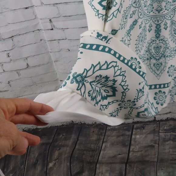 LULU'S GREEN & WHITE I CAN SEA IT NOW MEDALLION PRINT SHIFT MINI DRESS SIZE M - Picture 9 of 11